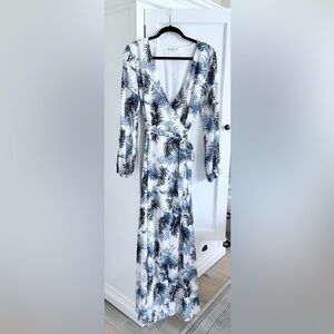 Gianni Bini Black and White Leaf Print Maxi Dress